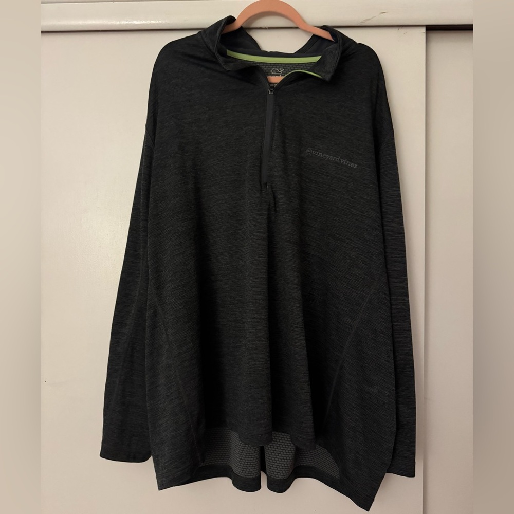 Vineyard Vines Heather Gray with Green Accents Performance Pullover